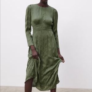 NWT Zara satin midi dress